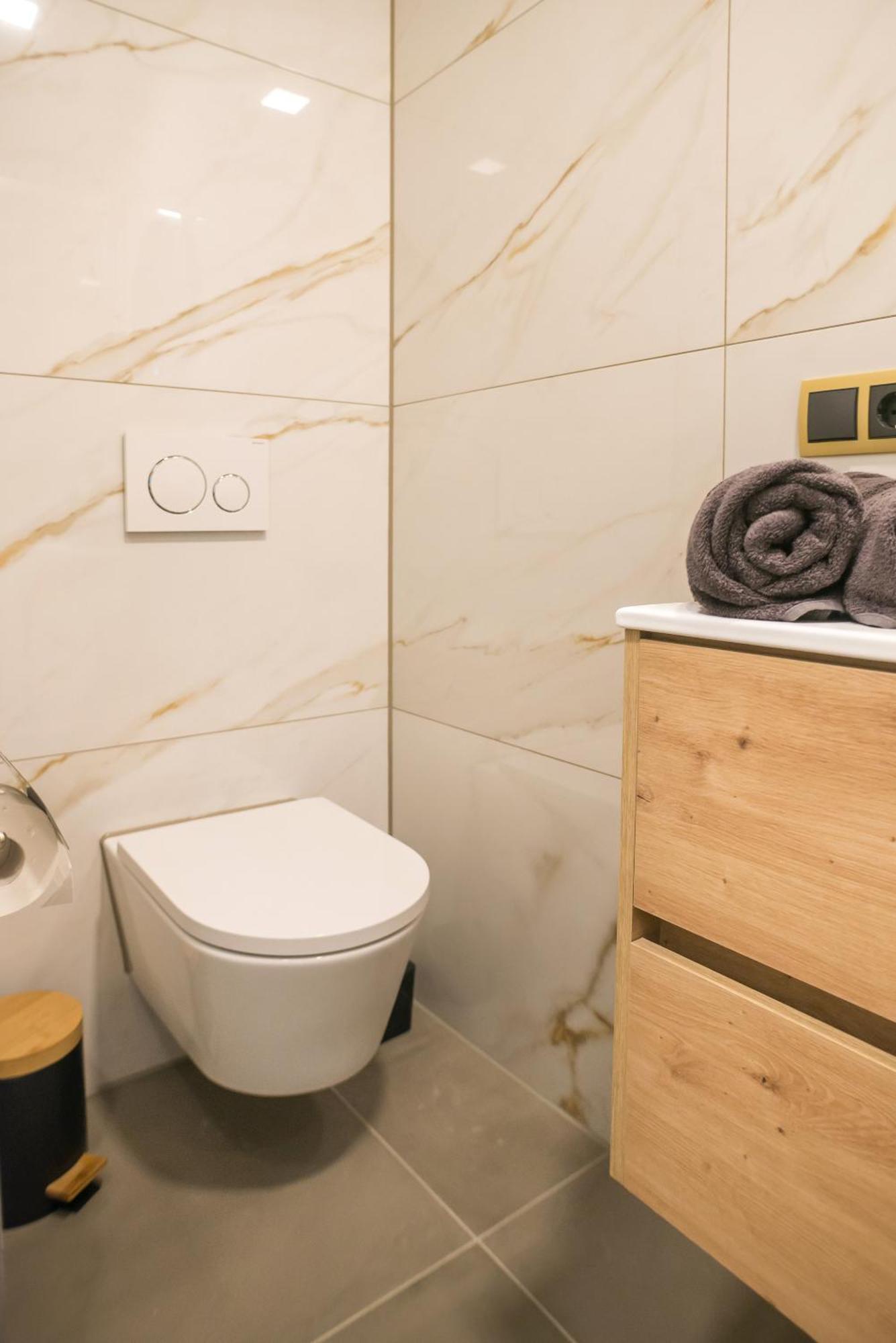 Hotspot Location, Wifi, Bed En Koffie Harmony Apartment Tilburg Exterior foto