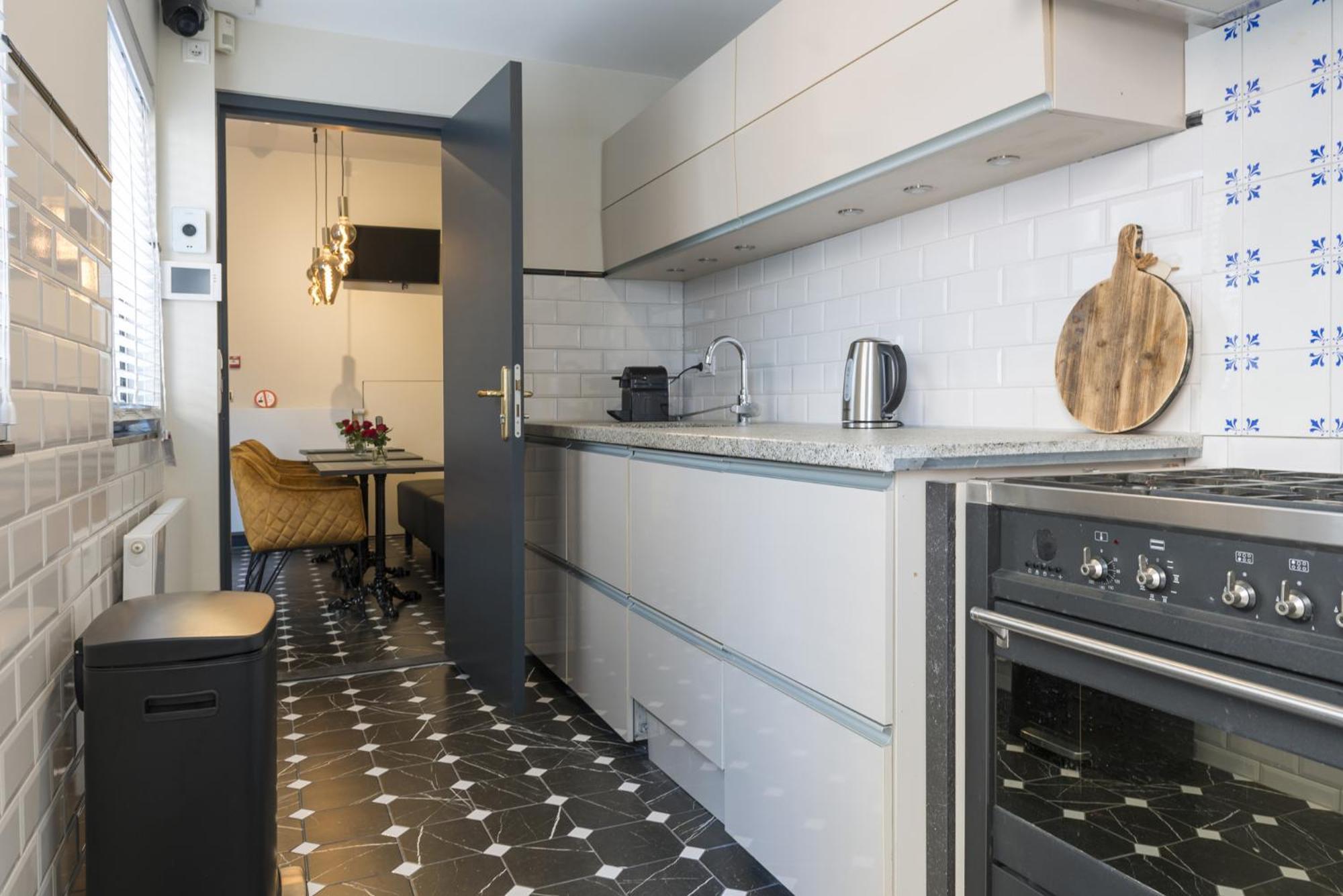 Hotspot Location, Wifi, Bed En Koffie Harmony Apartment Tilburg Exterior foto